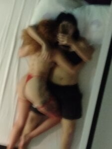 Public de PiscianaLesbic4  2 photos