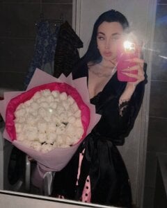 Miss__Linn 𝒇𝒓𝒆𝒔𝒉 𝒑𝒊𝒄𝒔 Poză 5