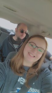 Pictures of me and Goat 💙🧡 de TurtleLady420 Fotos 8