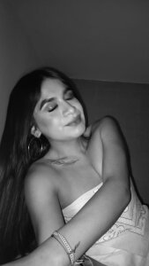 Silvanna-Casstro Public Pic 5