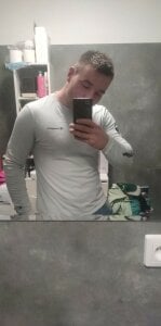 AwaitingCave Public Foto 2