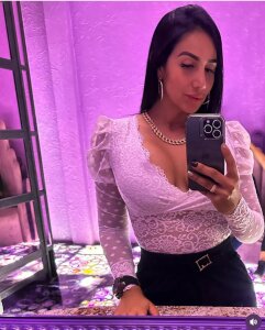 antonella_saennz Public Pic 3