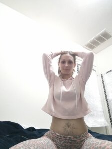 AprilShy@xh 11/2021 slika 2