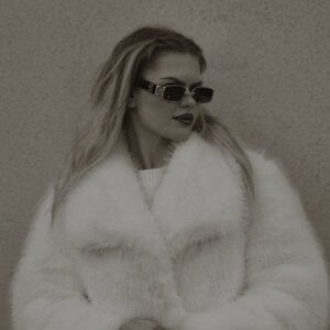 EugeniePostemski kullanıcısının Public albümü -  2 fotoğraf