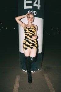 StacyEvances No Entry  2টি ছবি