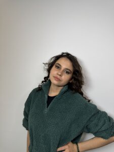 DinahLumb Public Pic 2