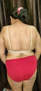 hotti-rashmi Public Foto 2