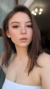 TonieHerner ❤️  9টি ছবি