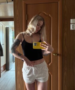 HannahMonttana me Pic 5