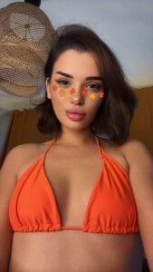 NaughtyChloe a little bit of me 사진 5