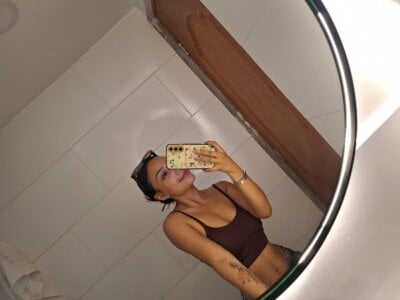 Branndy Public Pic 5