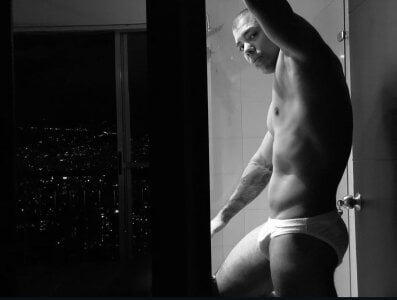 Zed_ferrer Public Pic 2