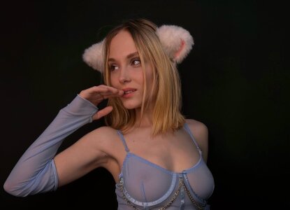 Gina_Gina_love Public Pic 3