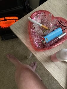 Allyoursss1212 Public Pic 2