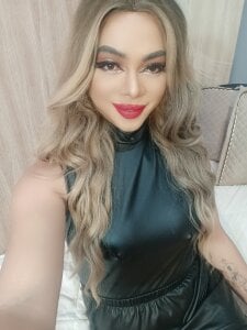 Love Alison de AlisonCox  9 Imagens