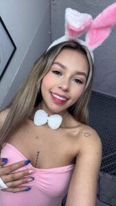 Aleja_bloom a very sexy bunny 💕😘 Pic 2