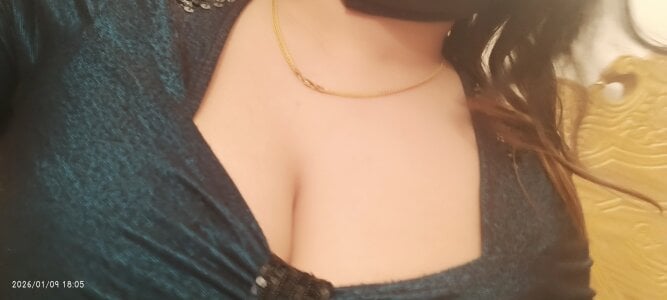 Beauty_Queen_Soniya so hot 😇🥰🥵 Gambar 6