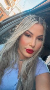 Anna_Bitch_Disgusting Public Pic 2