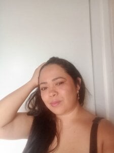 SARAHONEY26 No filter, just me ✨ Poză