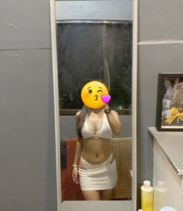 HotAsian_Yazzi69 Public Foto 2