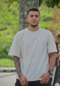 nico_rivera OUTDOORS 😎 Pic