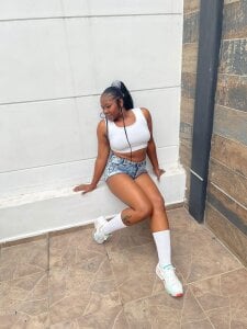 ebony_cristal_1: Public ( 3 фото)