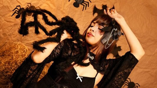 ZarahQueen Dark Temptations Unleashed 🖤🦇 Pic 6