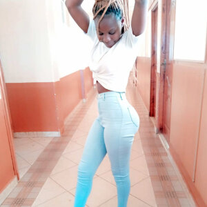 sexxy_sunflower Public Pic 3