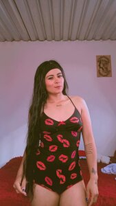 Agatha15_ Public Pic 5