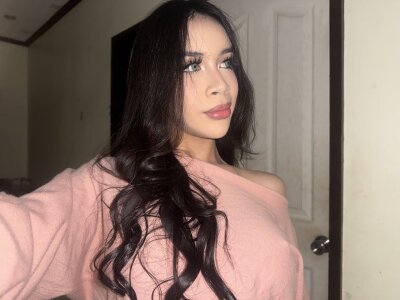 chanel_heart get to know more of channel Pic