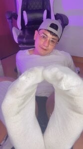 Theo_RowanTasty socks Bild 2