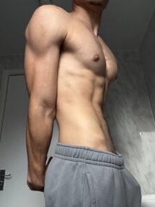 adgymwear1 Public Pic 8