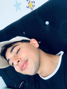 Matt_Riz0 Public صورة واحدة|Matt_Riz0 Public صورتان|Matt_Riz0 Public  3 صور|Matt_Riz0 Public  3 صورة