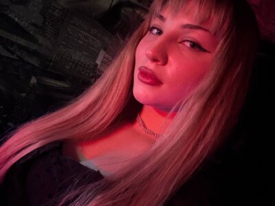 hannah_aura Public Pic 2