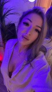 Izabellle02 daily pics Pic