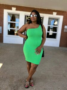 xxxSwtlipsxxxPublic图片 3