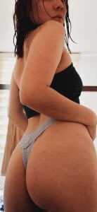 MiccaMadisonKnow a little about me Bild 4