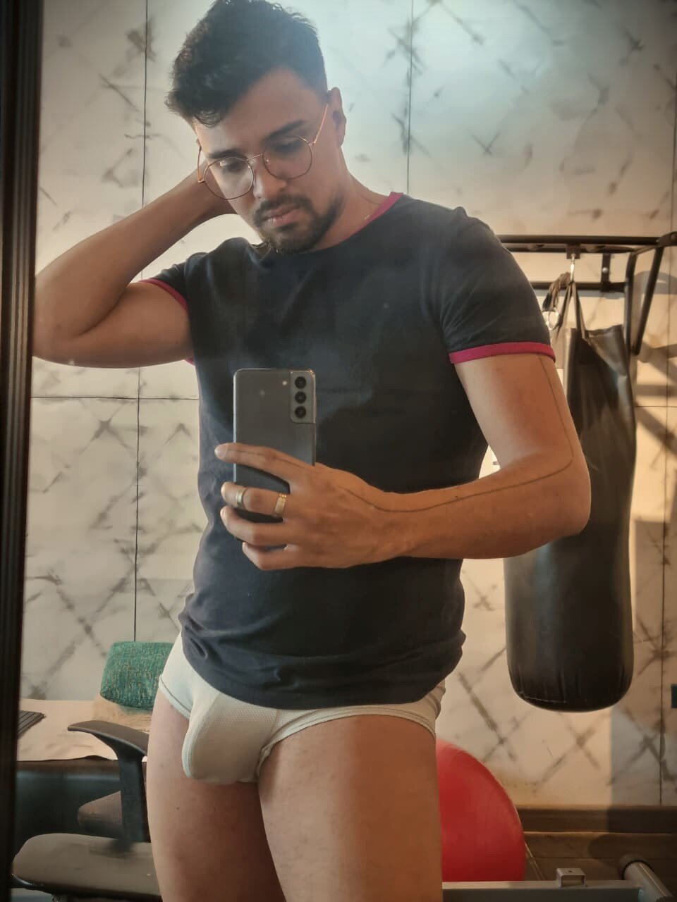 Edward_max Foto en Tendencia 8380