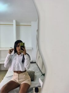 Kiaraasm Public Poză