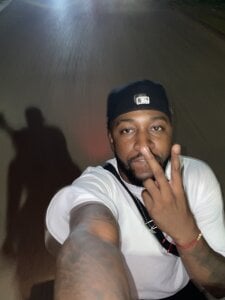 Drake_Nassir4 Public صورة واحدة|Drake_Nassir4 Public صورتان|Drake_Nassir4 Public  3 صور|Drake_Nassir4 Public  3 صورة