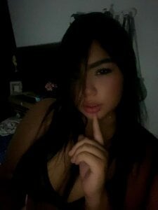 EmilyLennox Flirty girl for u Foto 3