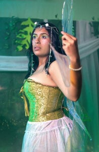 Roxanne_Han ✨🧚🏽‍♀️ℍ𝕒𝕡𝕡𝕪 ℍ𝕒𝕝𝕝𝕠𝕨𝕖𝕖𝕟🧚🏽‍♀️✨ Pic 3