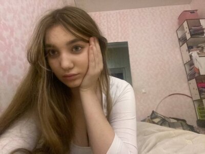 JanineThielman your look makes me special🥰 Foto 2