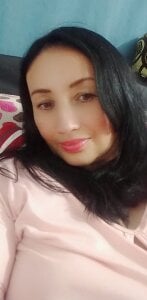 MatureOrgasmic1 Do you like my face, my babies? Do I deserve a kiss? зображення