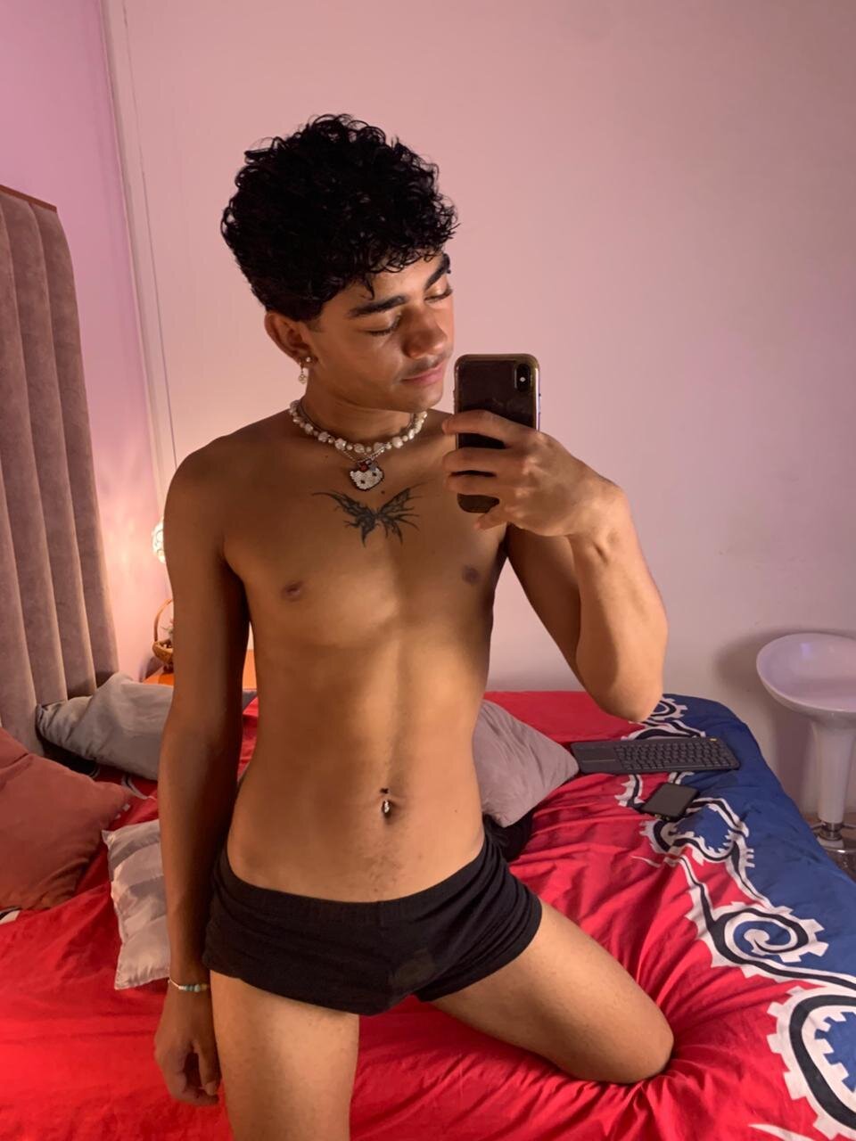 Mike_thomsonn Trending Pic 2826