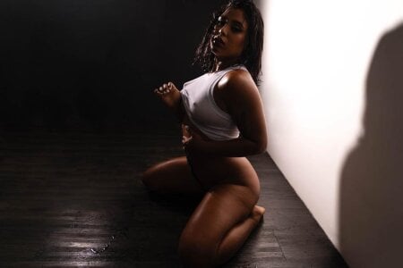 TWILIGHT_STAR Public Pic 3