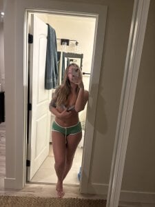 SecretsNextDoor Public รูป  5