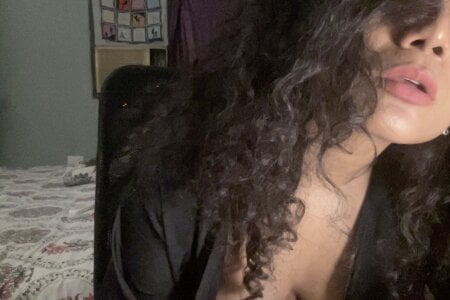 Laaylllaa Kiss me deep Pic