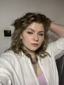 YoungAlinaPublic Bild 9