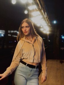 KimberliDean cold weather won't stop me from warming you up with warmth 🔥 Pic 4